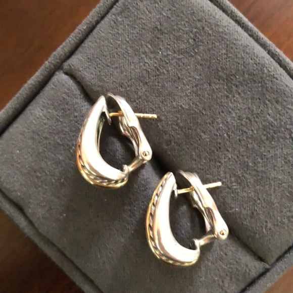 David Yurman Thoroughbred SS & 18k Gold Earrings - Picture 9 of 12